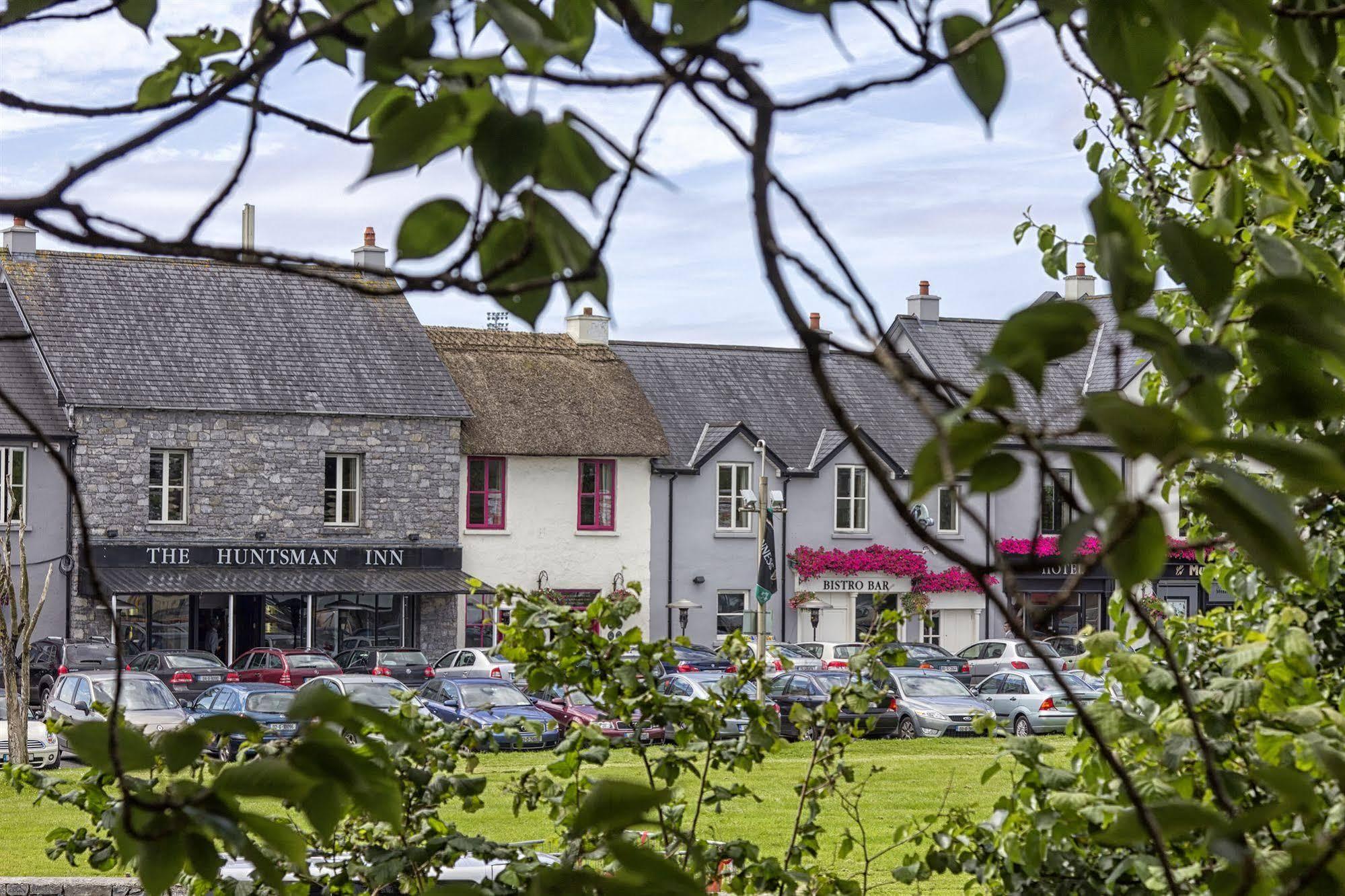 The Huntsman Inn Galway Exteriör bild